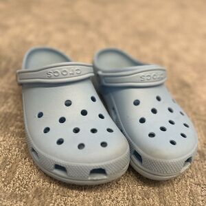 Crocs Classic Clogs Light Blue Women’s 10/Men’s 8